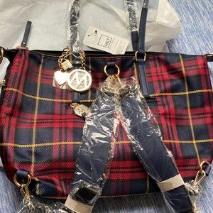 NWT MFK Mia K Janois convertible weekender/backpack
